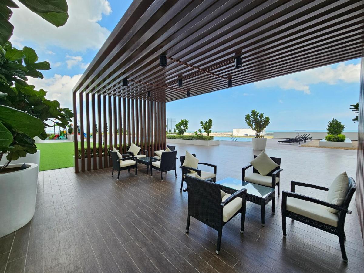 Amber Cove Melaka By Ggm Apartment Exterior photo