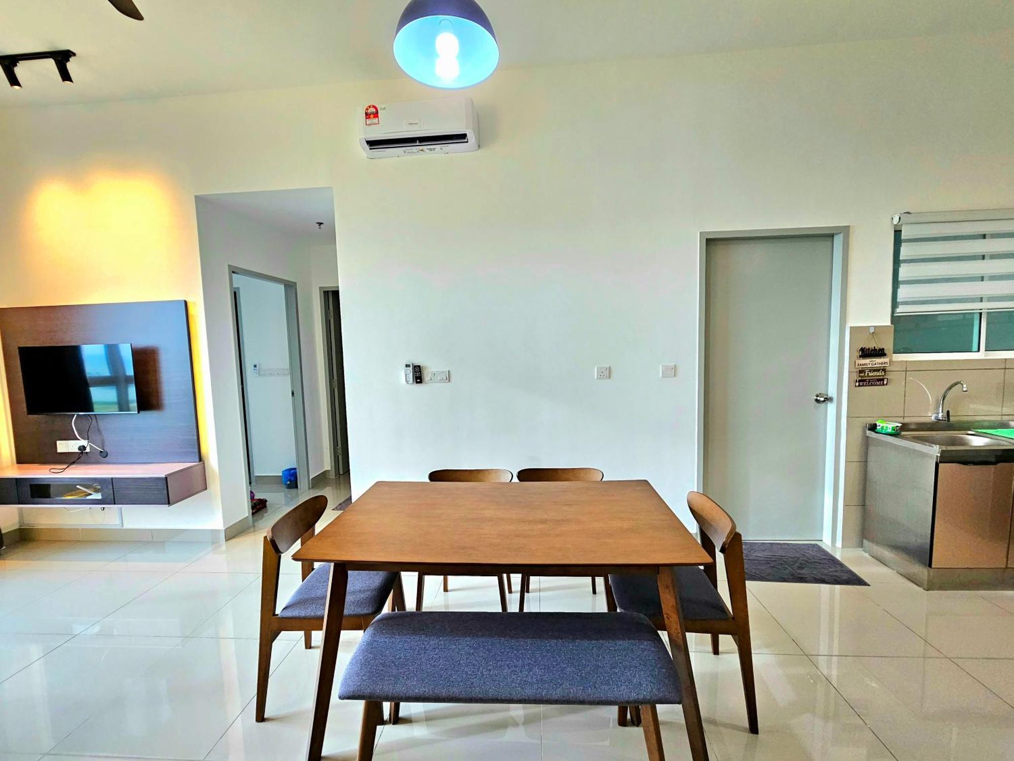 Amber Cove Melaka By Ggm Apartment Exterior photo